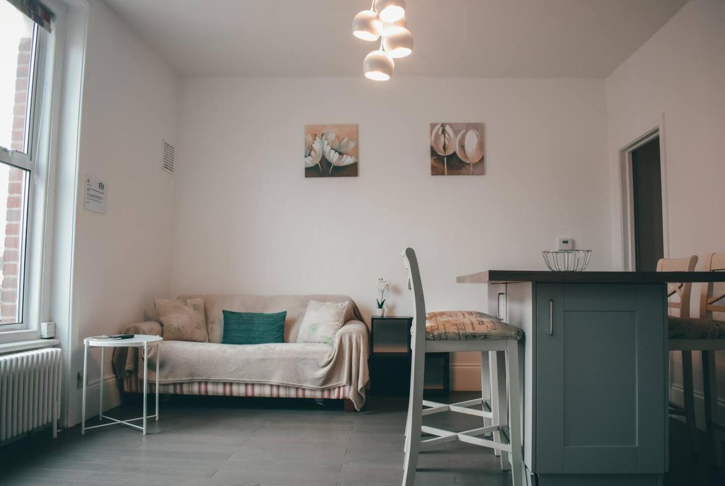 The Twickenham Apartment Near Strawberry Hill Eksteriør billede